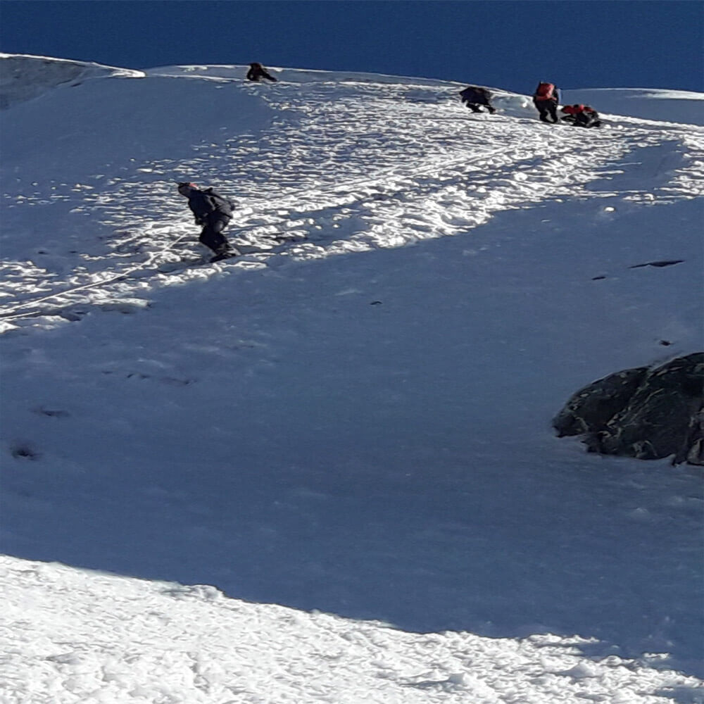 Lobuche Peak Climbing Guide