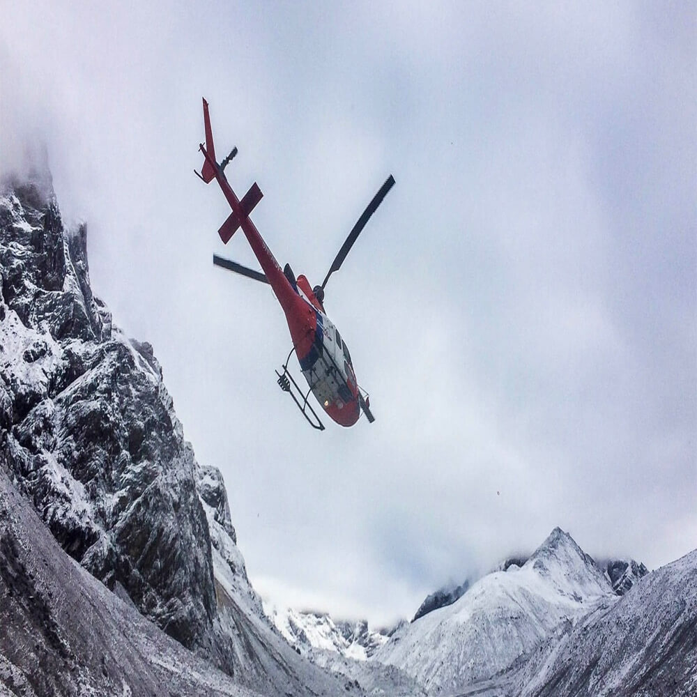 Luxury Everest Helicopter Trek