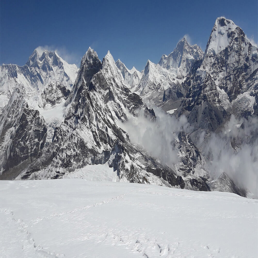 Mera Peak Climbing Guide