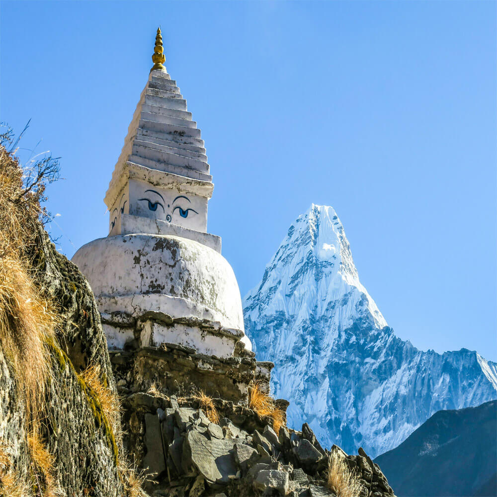 Best season for Everest view trek