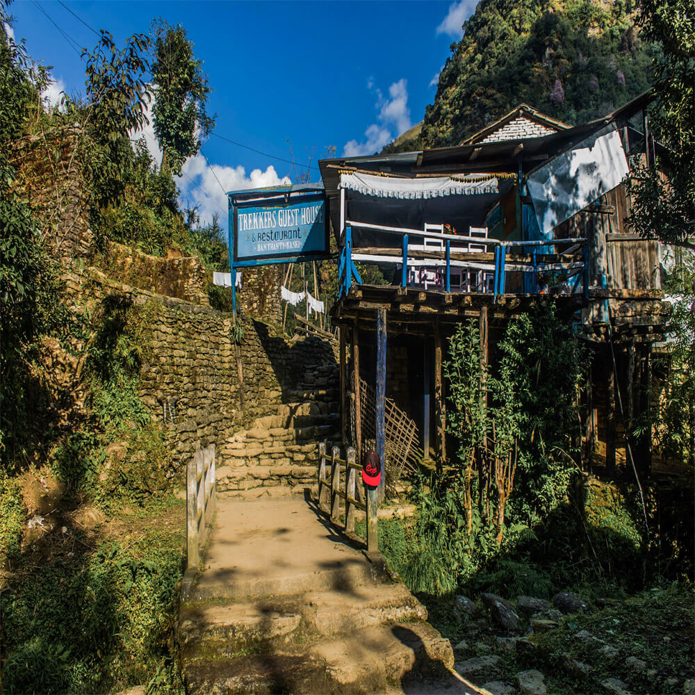 Ghorepani Ghandruk Trek difficulty